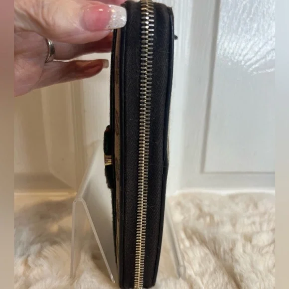 GUCCI GG SHERRY-LINE MAYFAIR WALLET - Picture 8 of 16